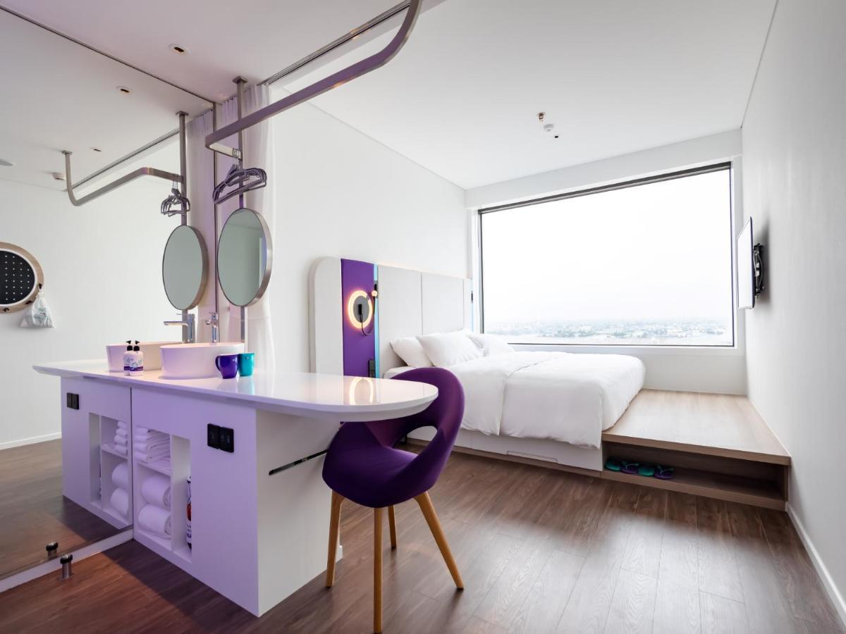 Tru By Hilton Bac Giang City Centre Екстер'єр фото